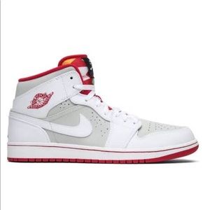 Air Jordan 1 Mid “Hare”